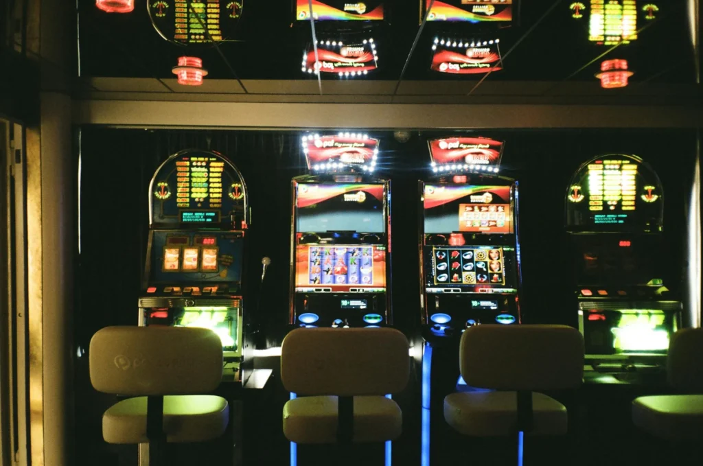 Entertainment as a Retention Tool: What Casinos Can Learn From Netflix
